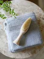 Cotton and Bamboo Viscose Washcloths with Plush 600 GSM Zero-Twist Texture for Daily Cleansing