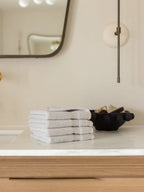 Cotton and Bamboo Viscose Washcloths with Plush 600 GSM Zero-Twist Texture for Daily Cleansing