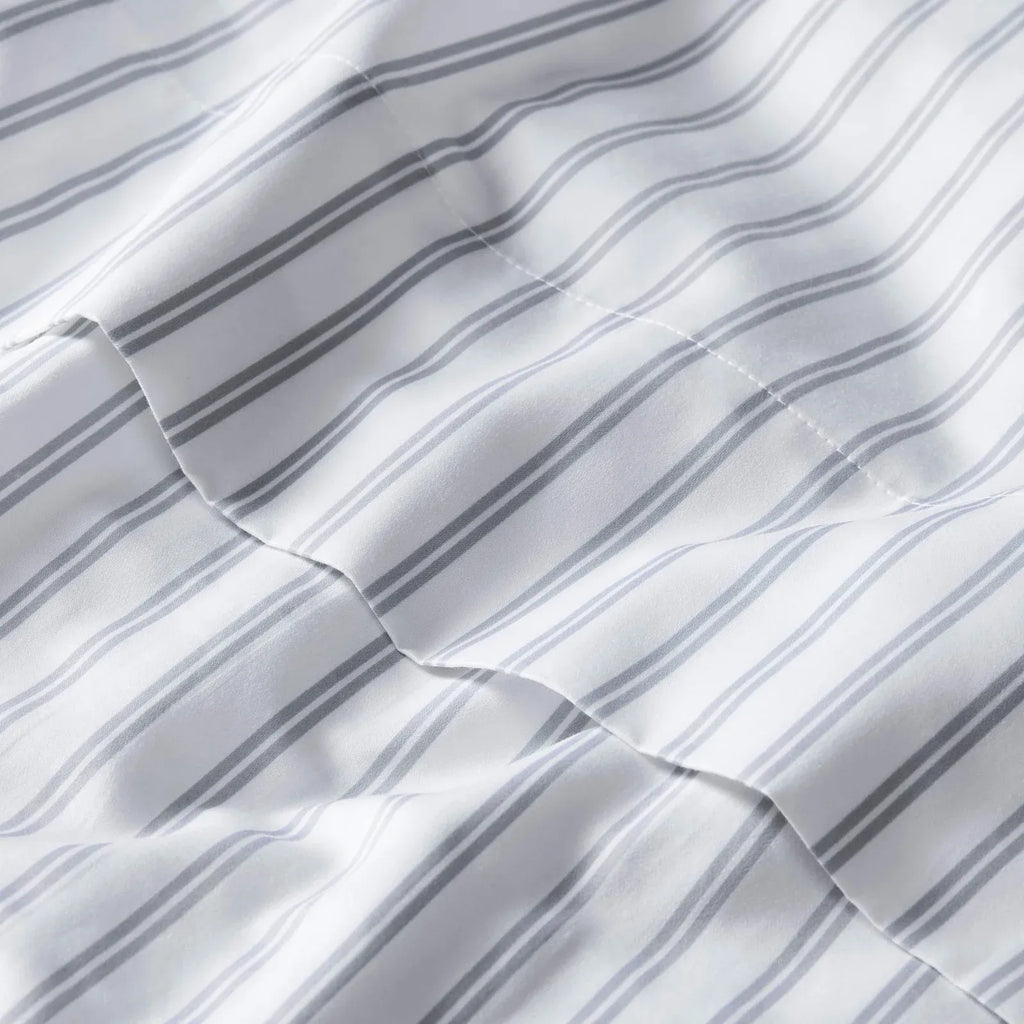 Cotton Sateen Sheet Set in 100% Long-Staple Cotton for Smooth Comfort and Easy Everyday Bed-Making