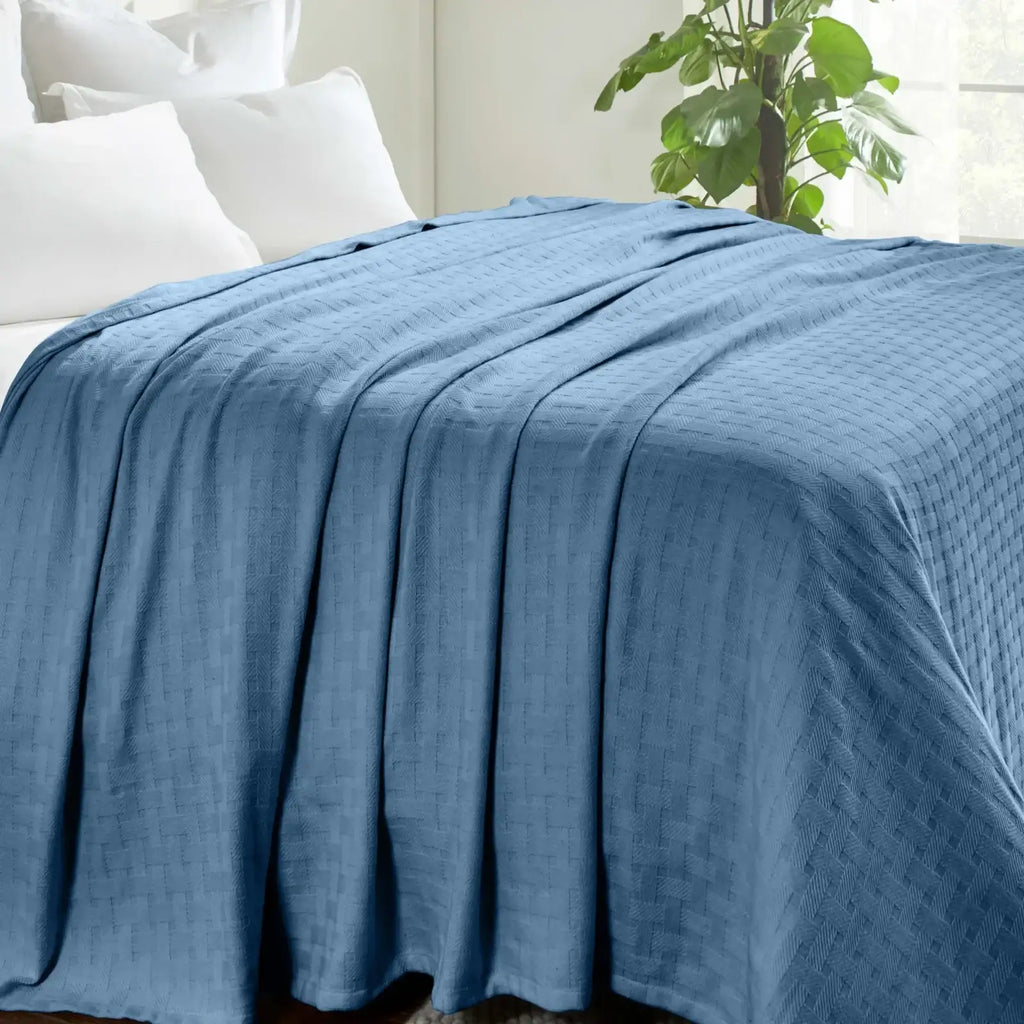Cotton Thermal Blanket in Soft Basketweave