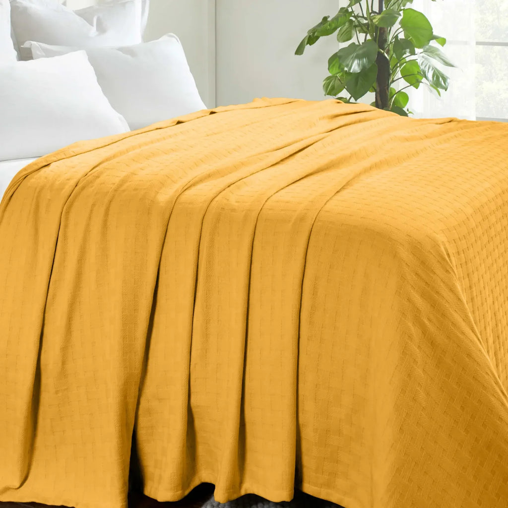 Cotton Thermal Blanket in Soft Basketweave