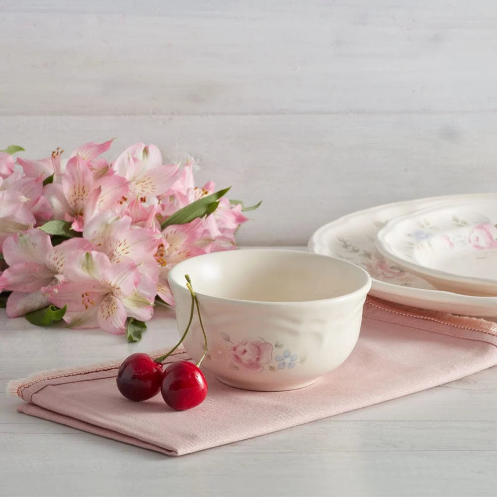 Dessert Bowls in Tea Rose Floral Stoneware, Set of 4