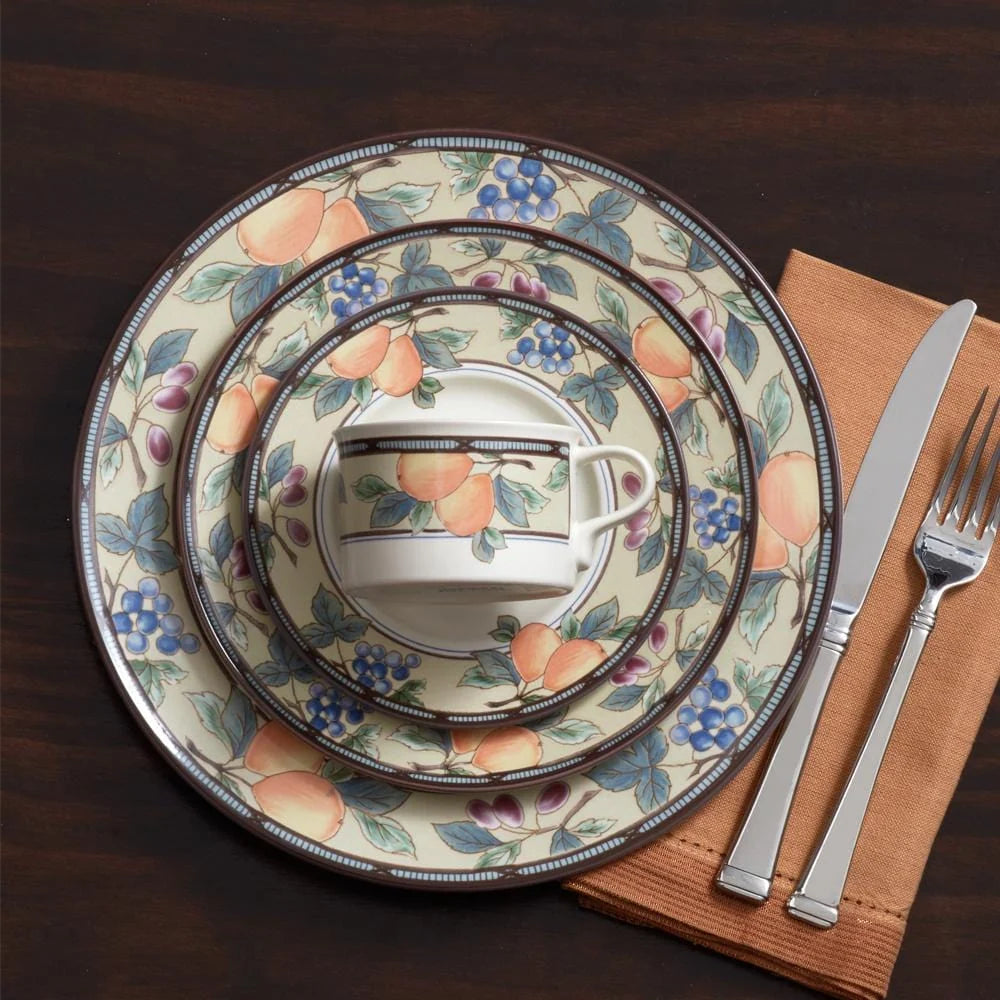 Dinner Plates Set of 4 in Stoneware