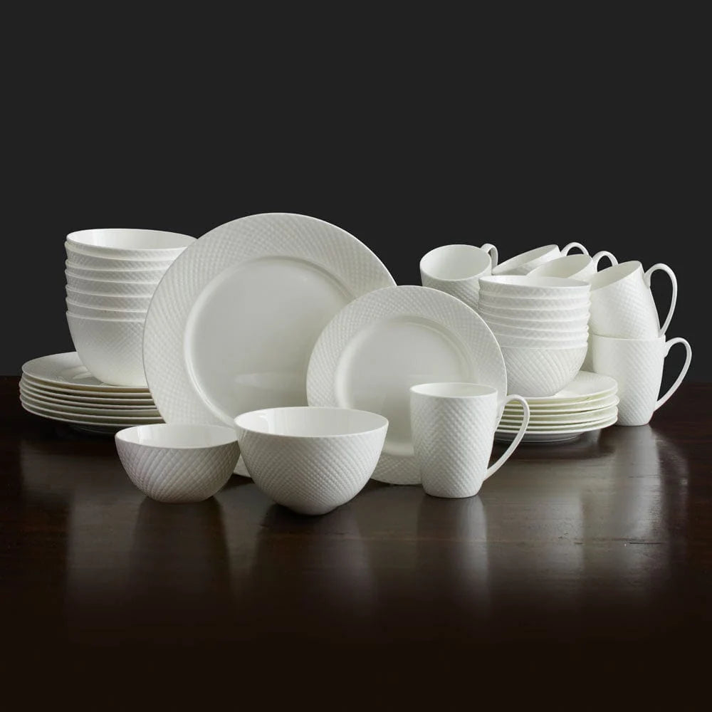 Dinnerware Set