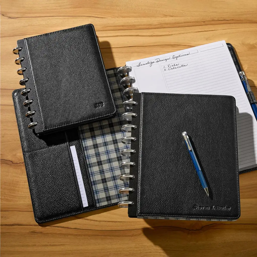 Discbound Leather Notebook with Fold-Back Cover, Card Pockets, Pen Loop and Junior to Letter Sizes