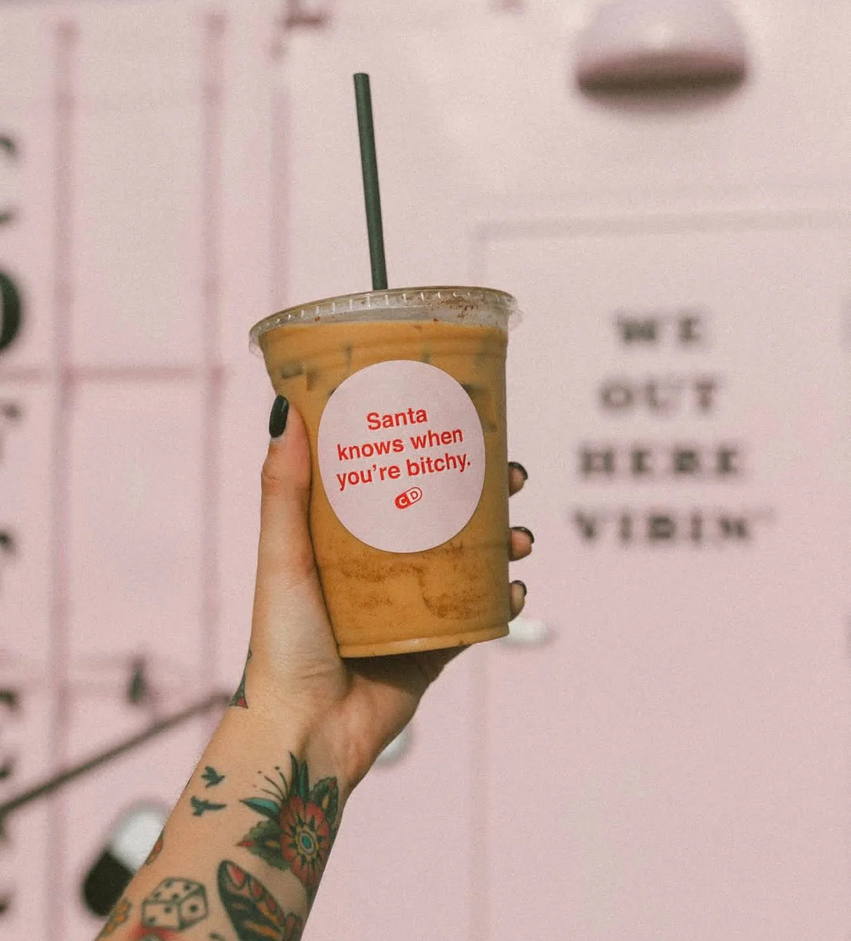 Disposable Cups with Lids, 12-Piece Party Pack, Printed Conversation Designs for Iced Coffee and Cold Drinks