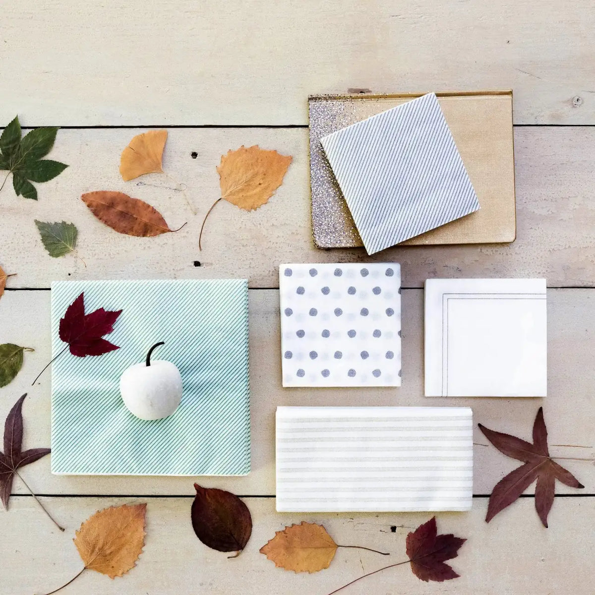 Disposable Guest Towel Napkins in Absorbent Italian Spunlace,