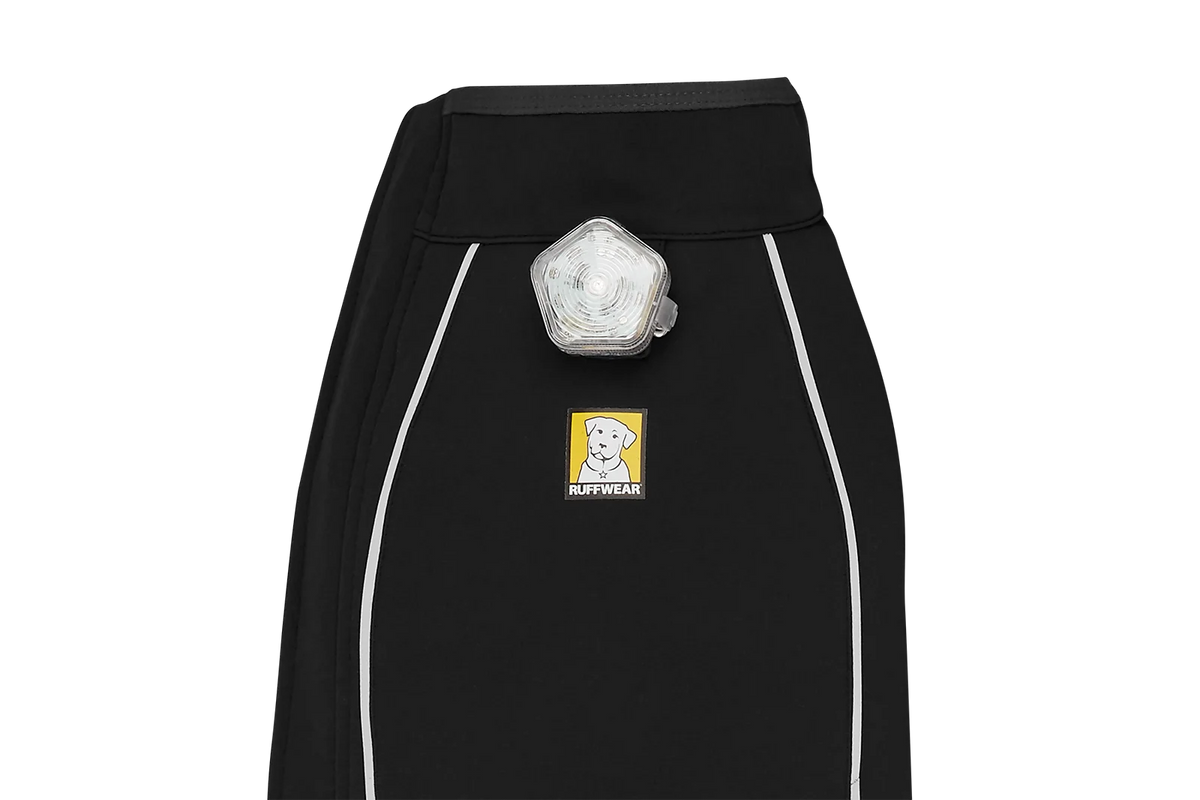 Dog Jacket with a Weatherproof Softshell Upper Panel and Fleece-Lined Lower Panel for Winter Walks