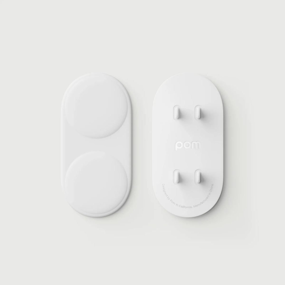 Double Outlet Cover in Soft Silicone That Bends Aside