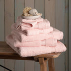 Egyptian Cotton Bath Towel Set in Plush 700GSM, Seven Pieces Including a Large Bath Sheet for Home Spa Comfort