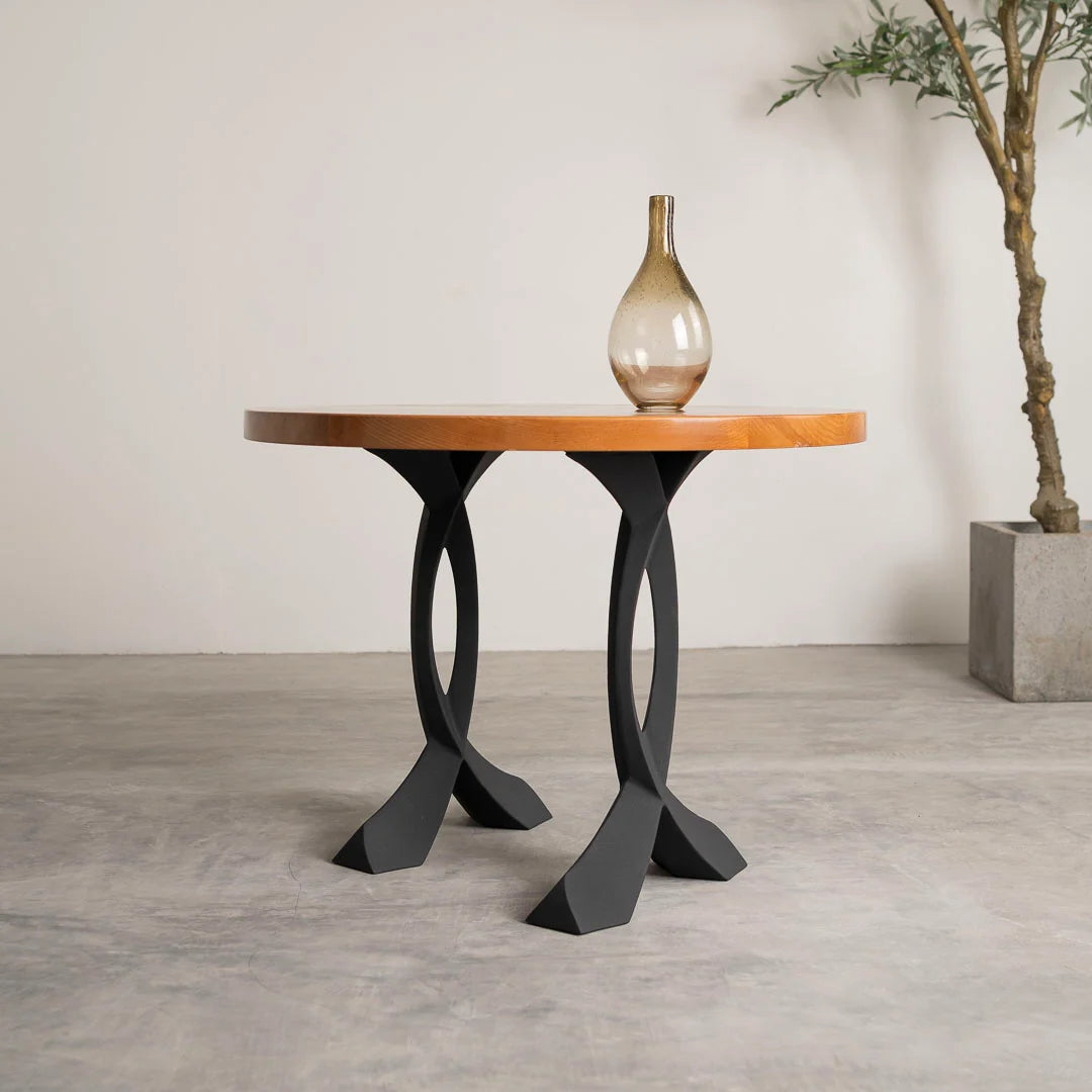 End Table Legs in Matte Black Steel, 20-Inch Curva Pair for a Mid-Century Modern Furniture Project