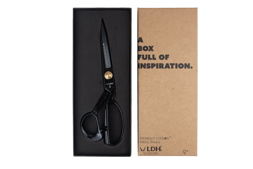 Fabric Shears in Manganese-Enhanced Forged Carbon Steel