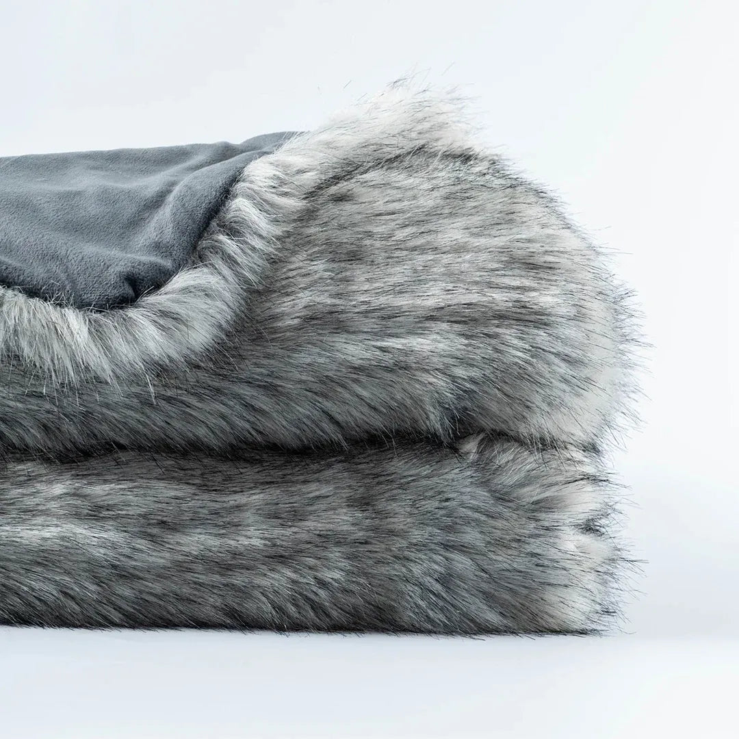 Faux Fur Blanket in Grey