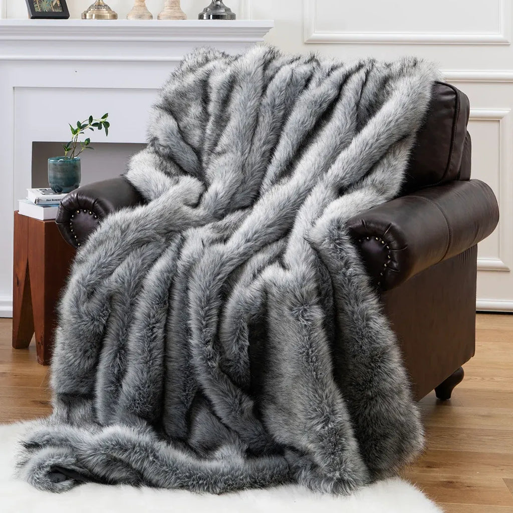 Faux Fur Blanket in Grey