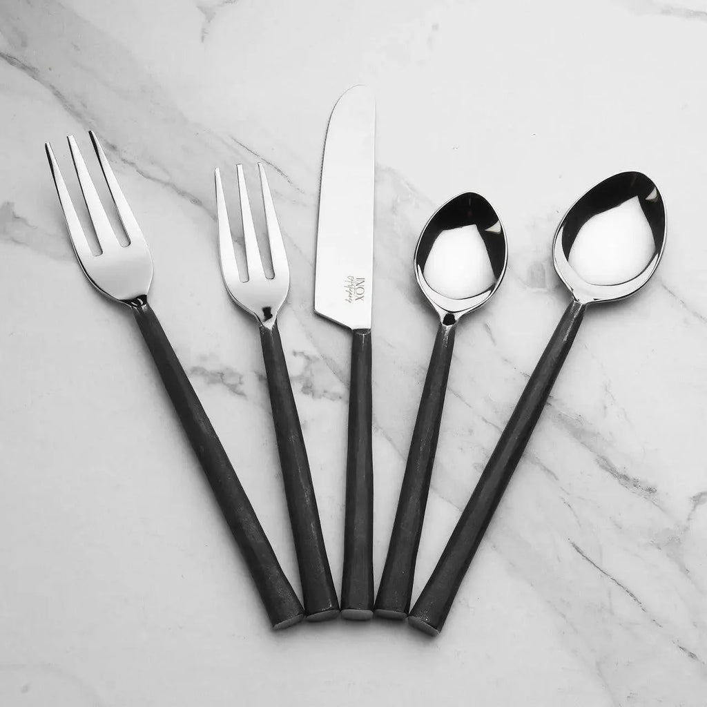 Flatware Set in 18/8 Stainless Steel with Handcrafted Textured Handles for Everyday Dining and Gatherings