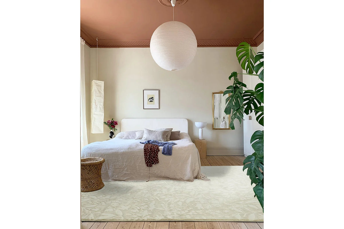 Floral Area Rug in Recycled Polyester, Washable Medium-Pile Design in Bone Beige or Camel, Multiple Room Sizes