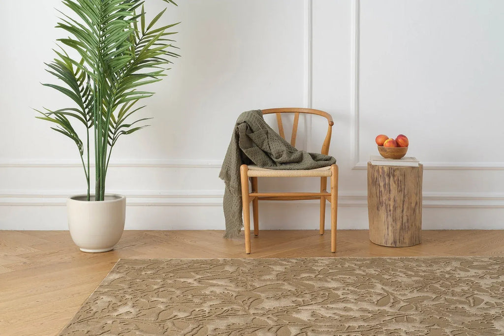 Floral Area Rug in Recycled Polyester, Washable Medium-Pile Design in Bone Beige or Camel, Multiple Room Sizes