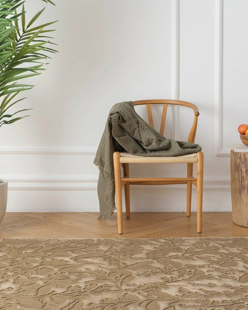 Floral Area Rug in Recycled Polyester, Washable Medium-Pile Design in Bone Beige or Camel, Multiple Room Sizes