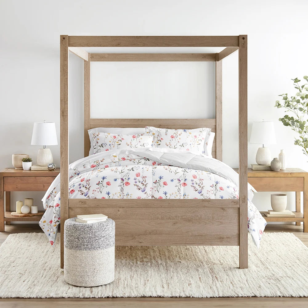 Floral Comforter Set in Pink