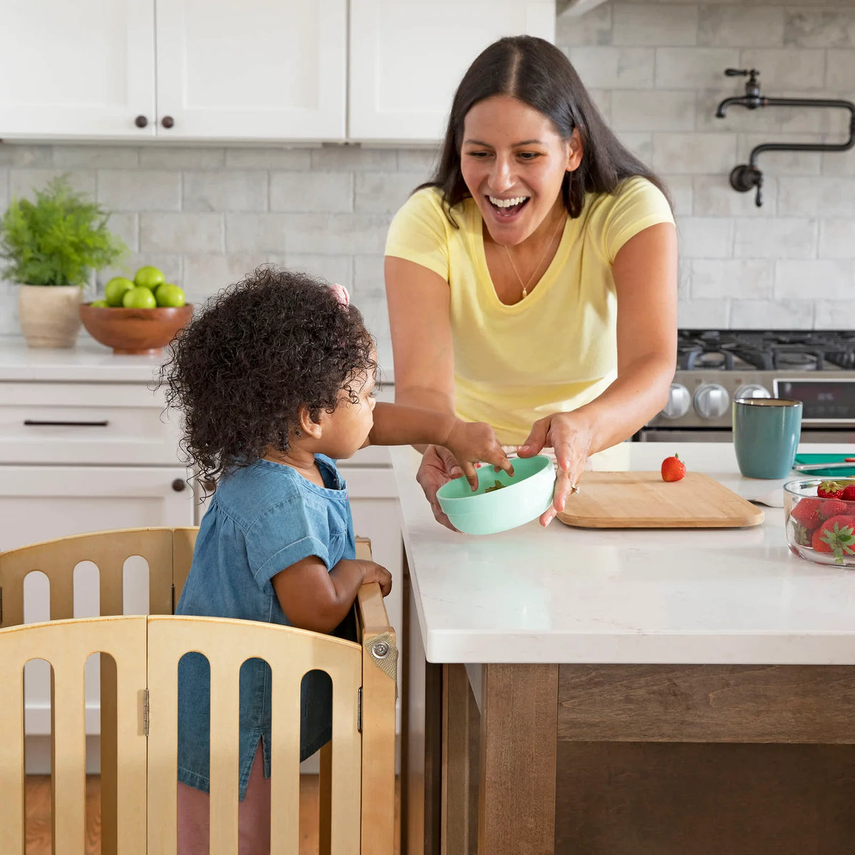 Folding Toddler Kitchen Tower with an Adjustable Platform for Counter Height Activities and Flat Storage
