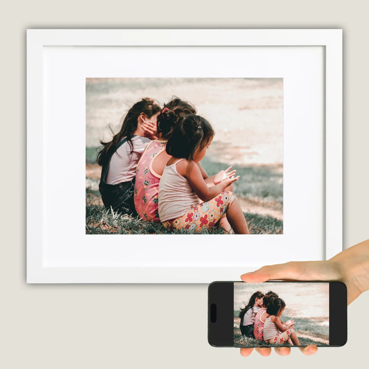Gallery-Style Picture Frame in White Pine Wood