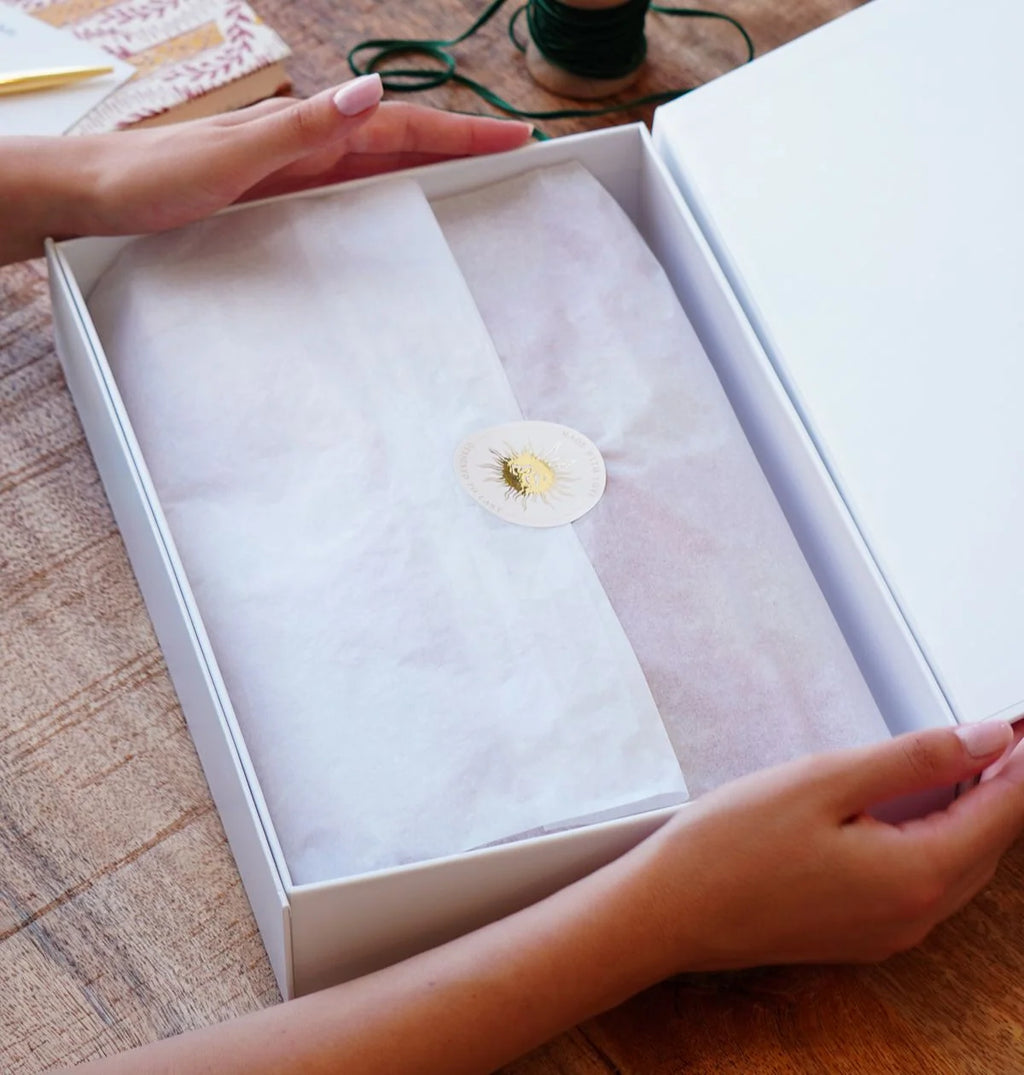 Gift Box in Ivory