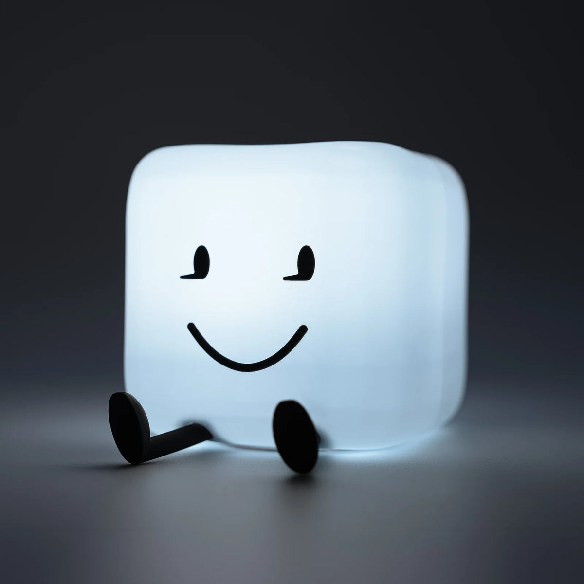 Ice Cube Character Lamp