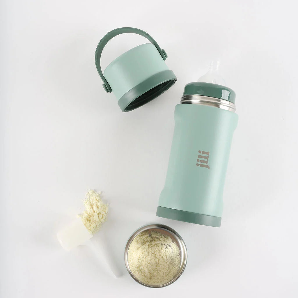 Insulated Baby Bottle with 8 oz Capacity and Three Silicone Flow Nipples for Travel Feeding