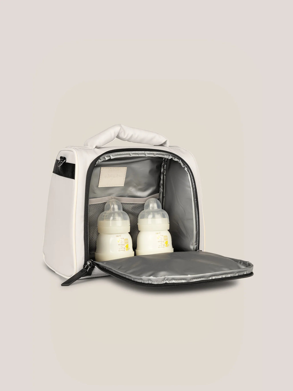 Insulated Bottle Bag in Cloud with Travel-Friendly Design for Keeping Bottles Ready on the Go