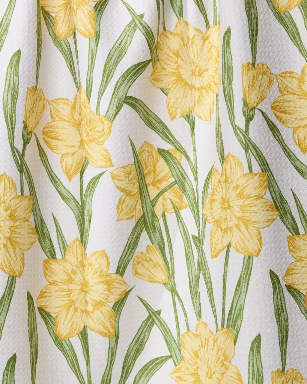 Kitchen Tea Towel with Absorbent Quick-Drying Geoweave Fabric, Daffodil Floral Print, and 18 x 30 Inch Size