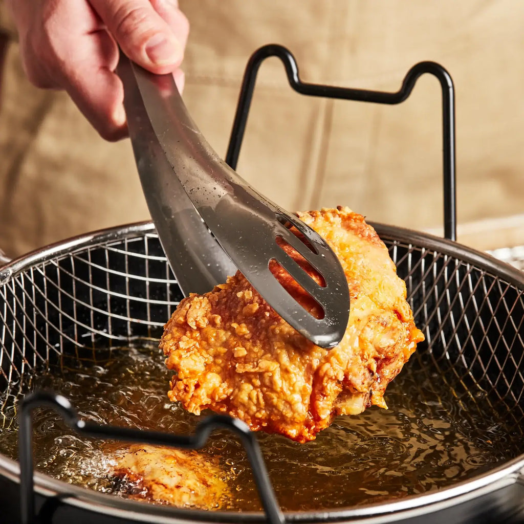 Kitchen Tongs in Stainless Steel