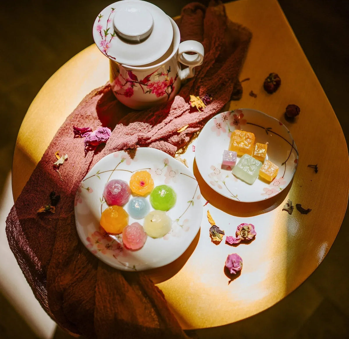 Kohakutou Crystal Candy Box with Handcrafted Bite Size Sweets, Crunchy Shells and Soft Jelly Centers