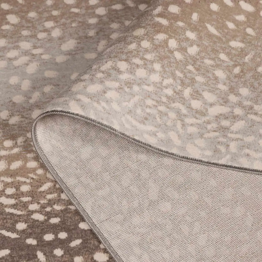 Leopard Print Rug in Tan and Gray, Machine Woven from 100%