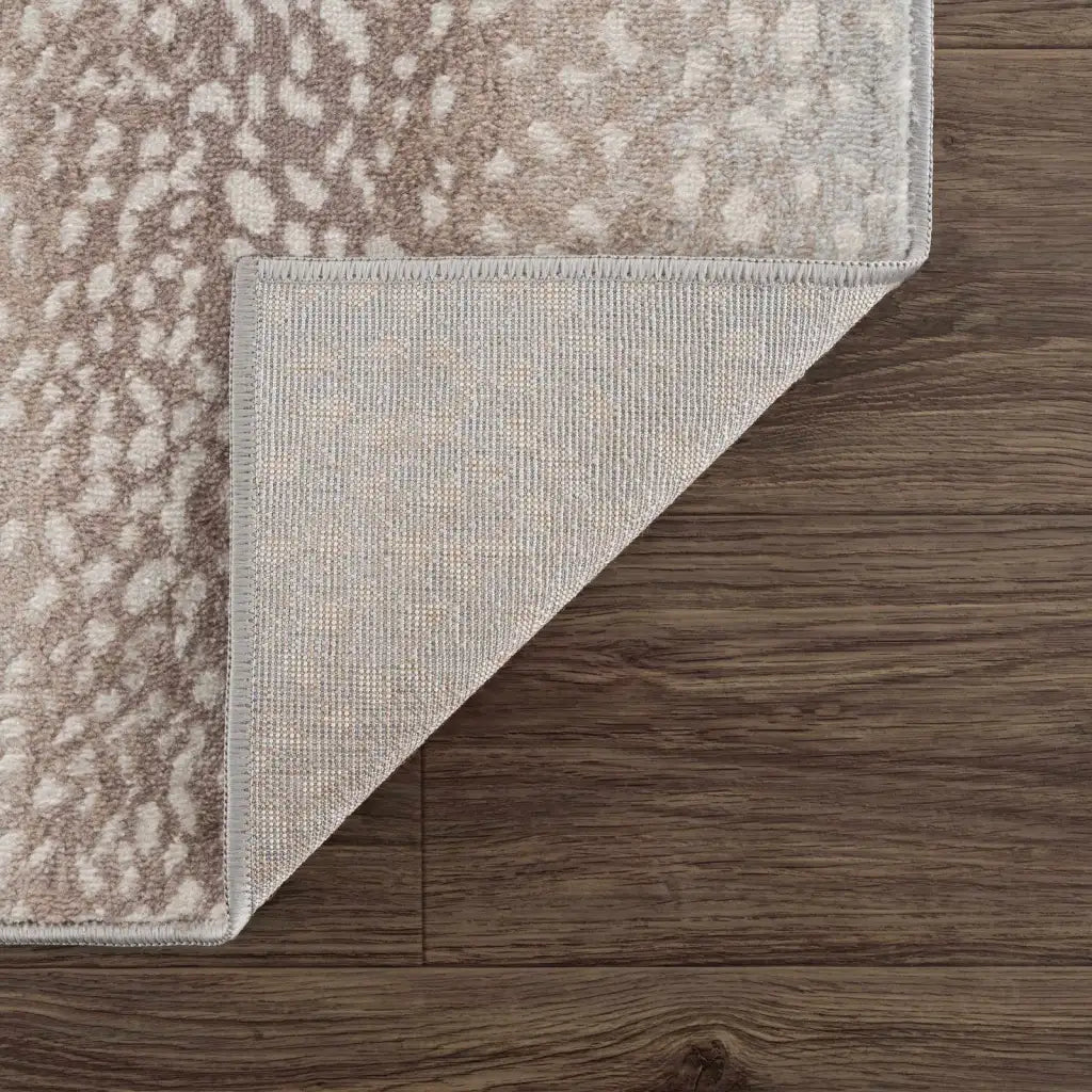 Leopard Print Rug in Tan and Gray, Machine Woven from 100%