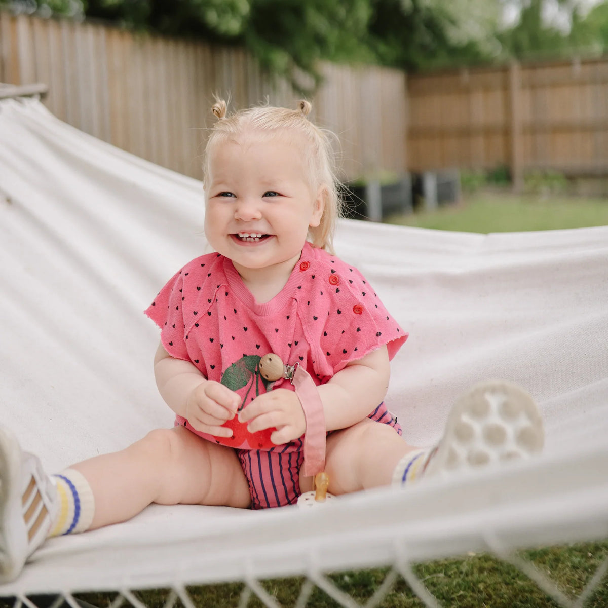 Linen Pacifier Clips in a 2-Pack for Everyday Outings, Featuring Soft Fabric and a Loop Attachment