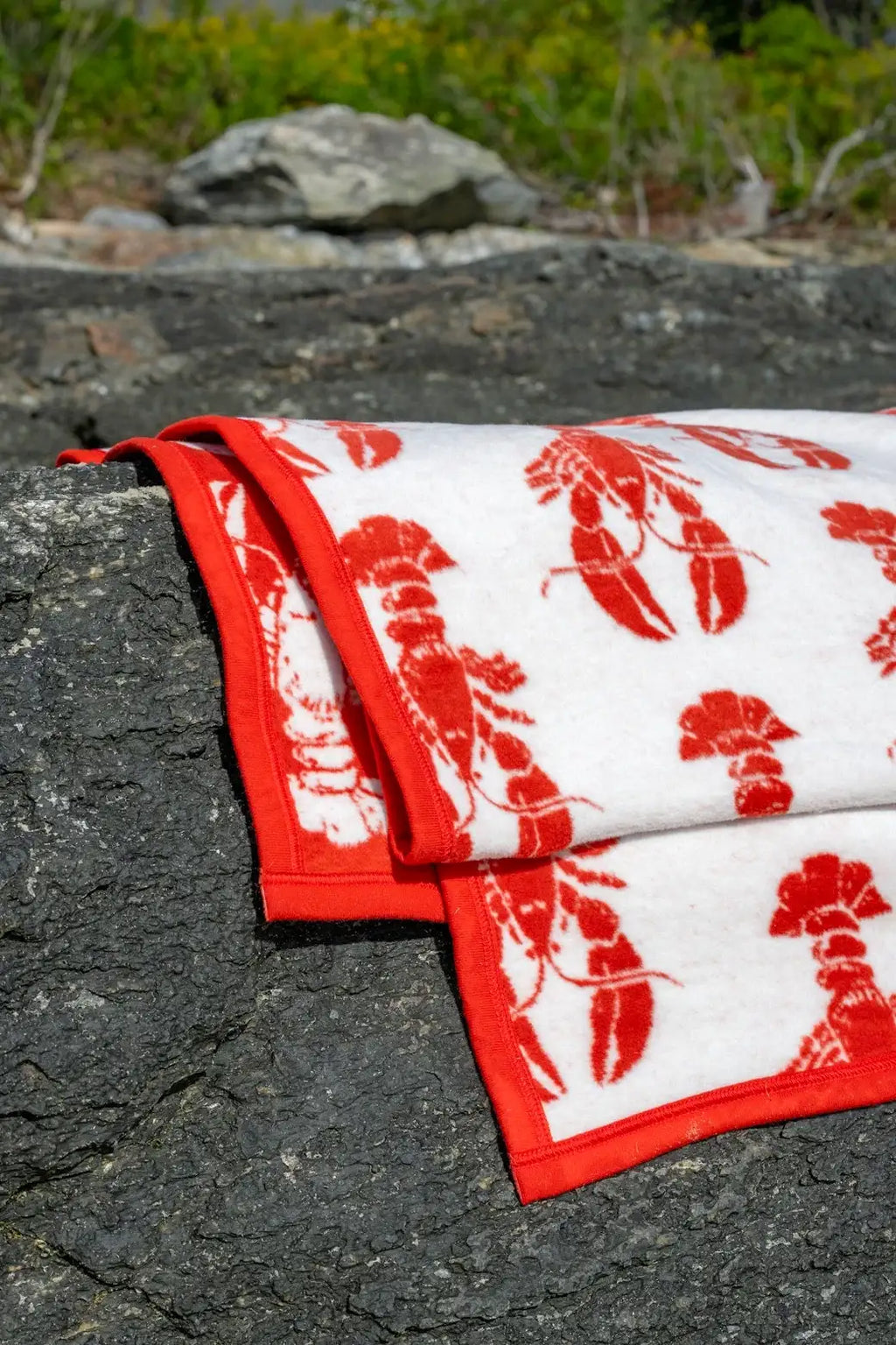 Lobster-Inspired Throw Blanket in a Cotton Blend