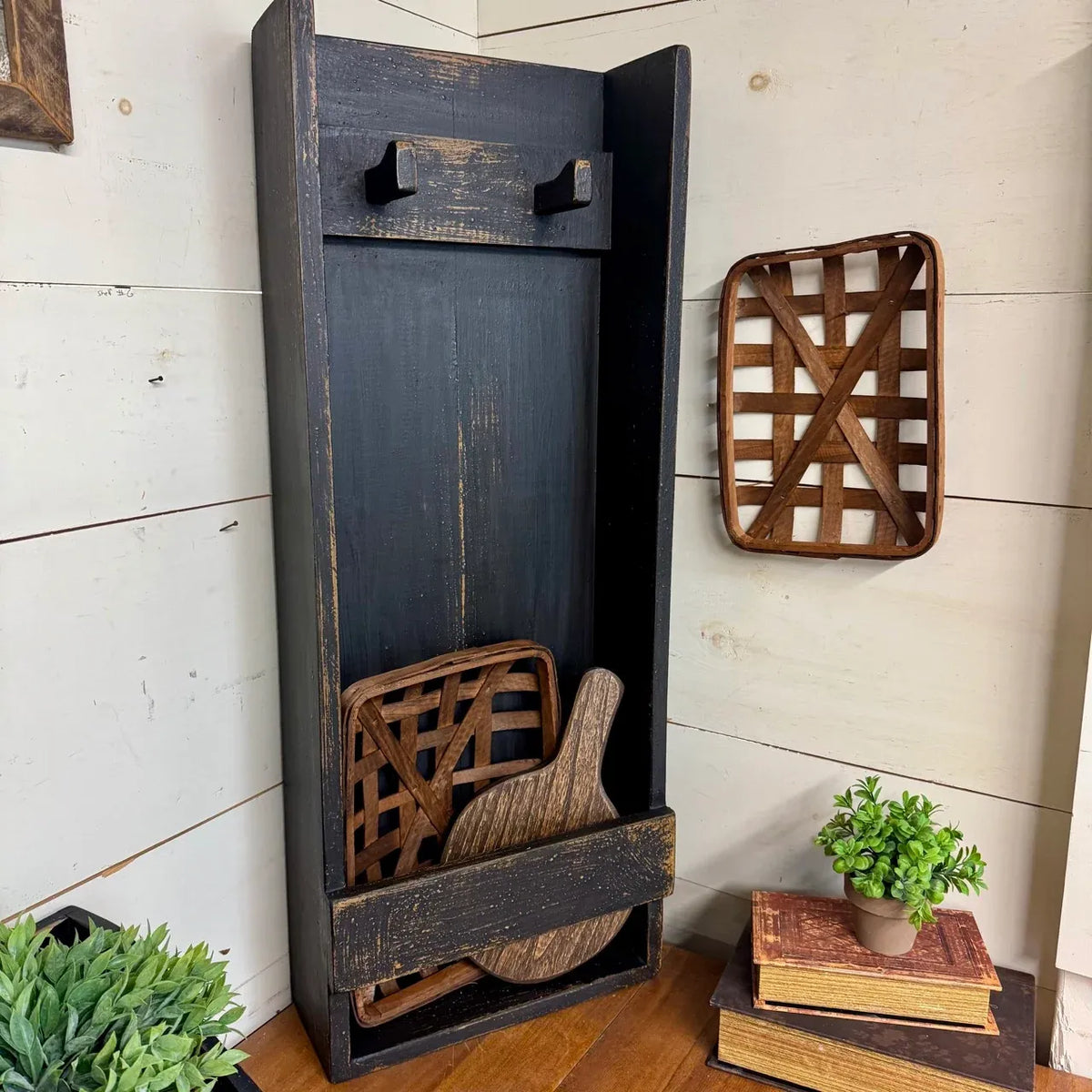 Log Cabin Wall Box