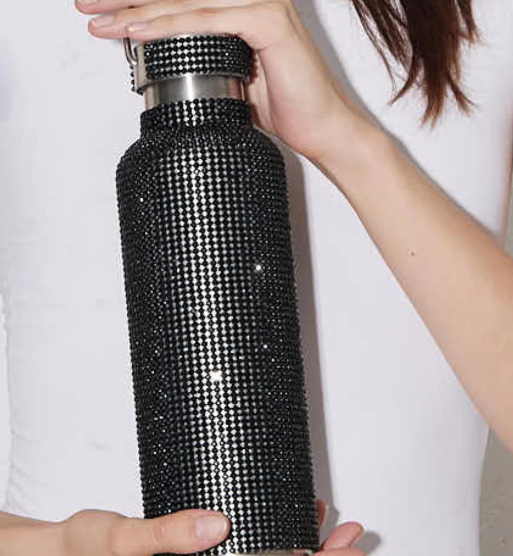 Luxury Stainless Steel Water Bottle with Crystal Shimmer, Carry Handle, Leakproof Design and 750 mL Capacity