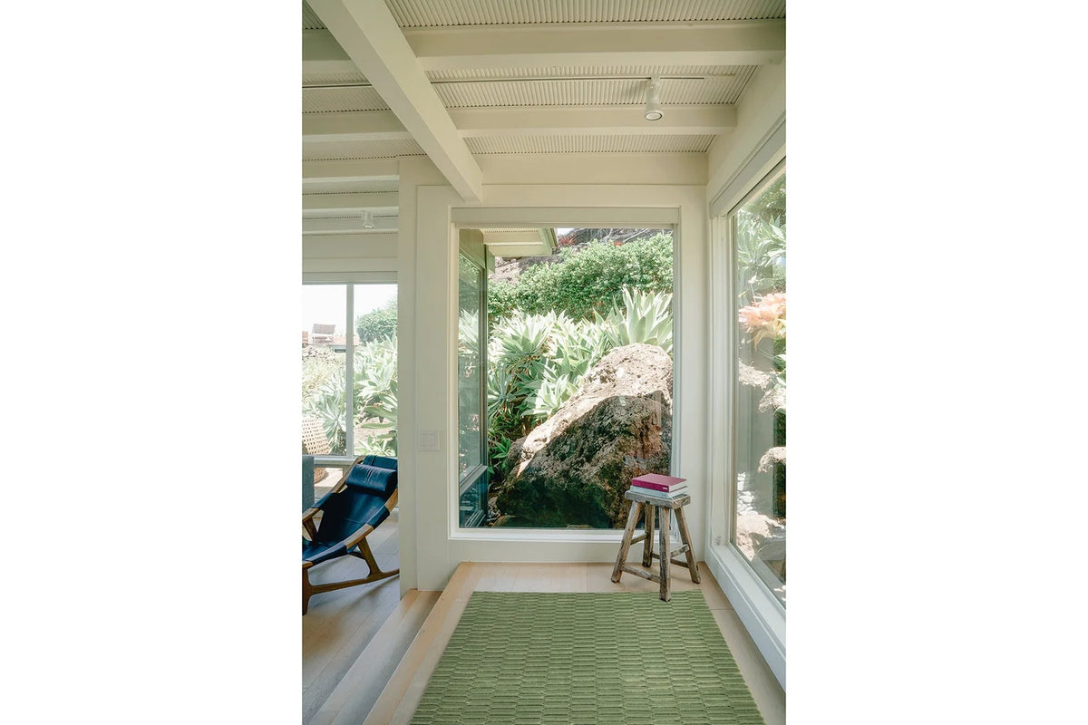 Machine-Washable Area Rug with Rounded Checkerboard Texture, Recycled Polyester, Medium Pile, Multiple Sizes