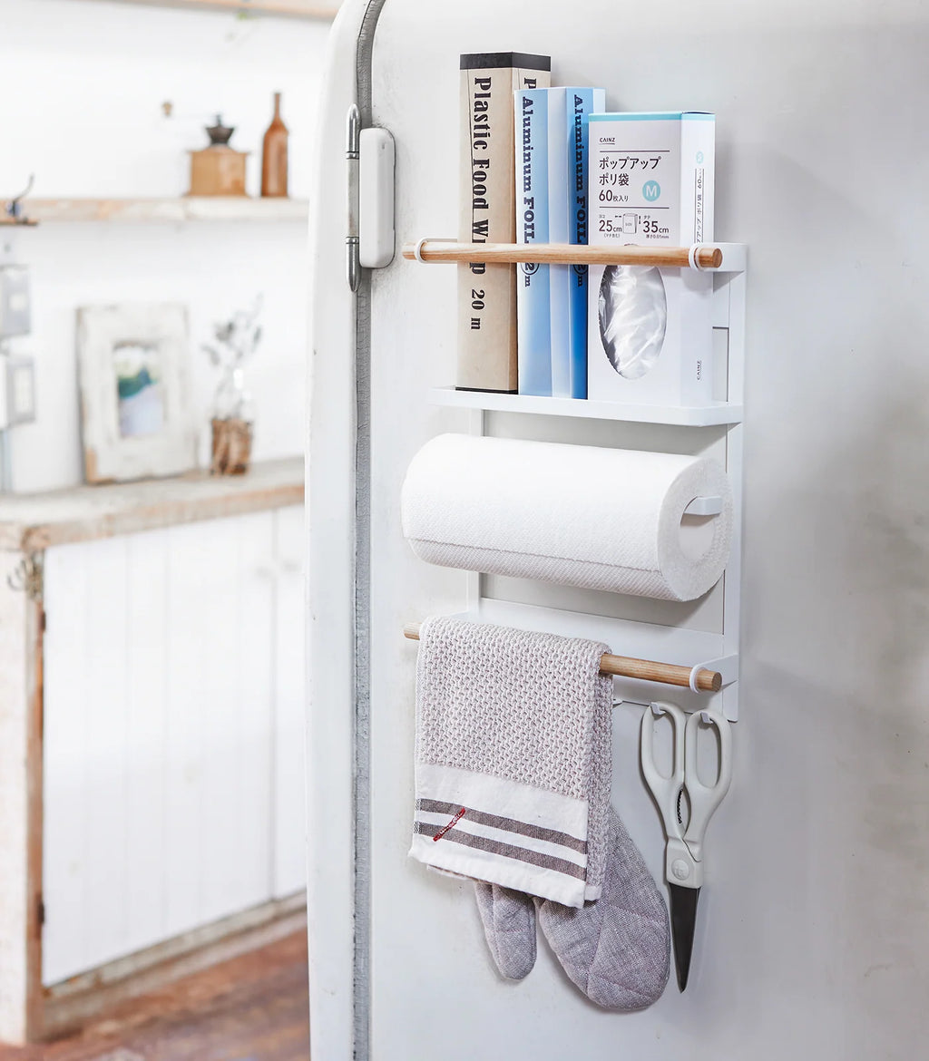 Magnetic Kitchen Organizer in Steel and Wood