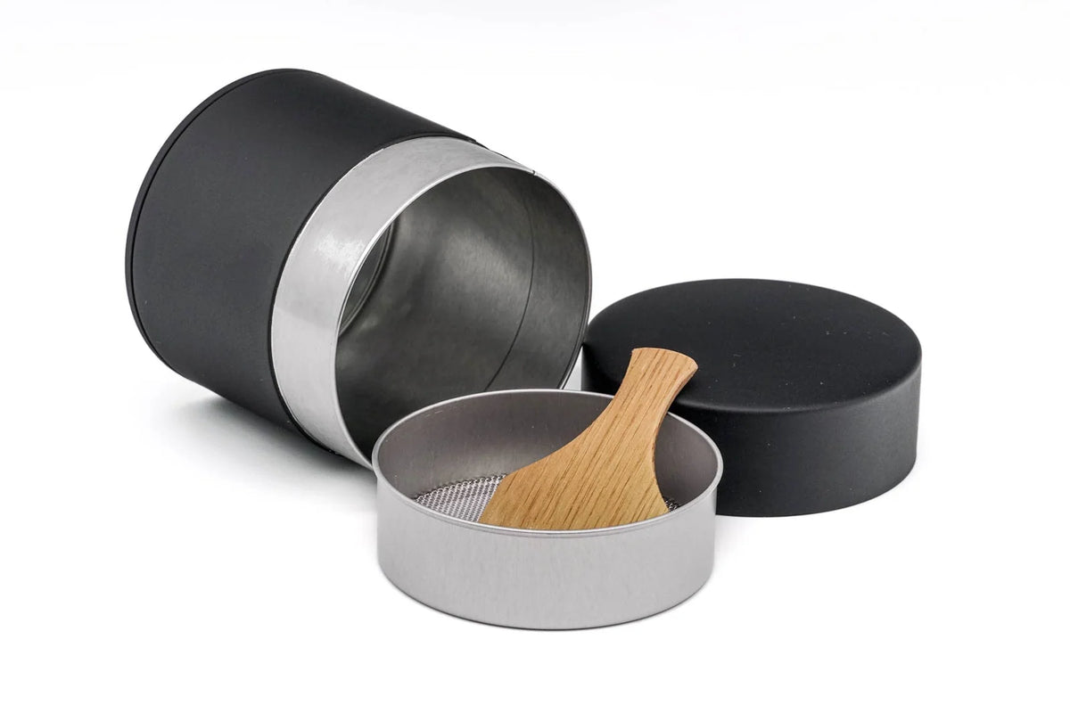 Matcha Sifter Canister for Sifting and Storing Tea Powder, Featuring an Inner Screen and Bamboo Paddle