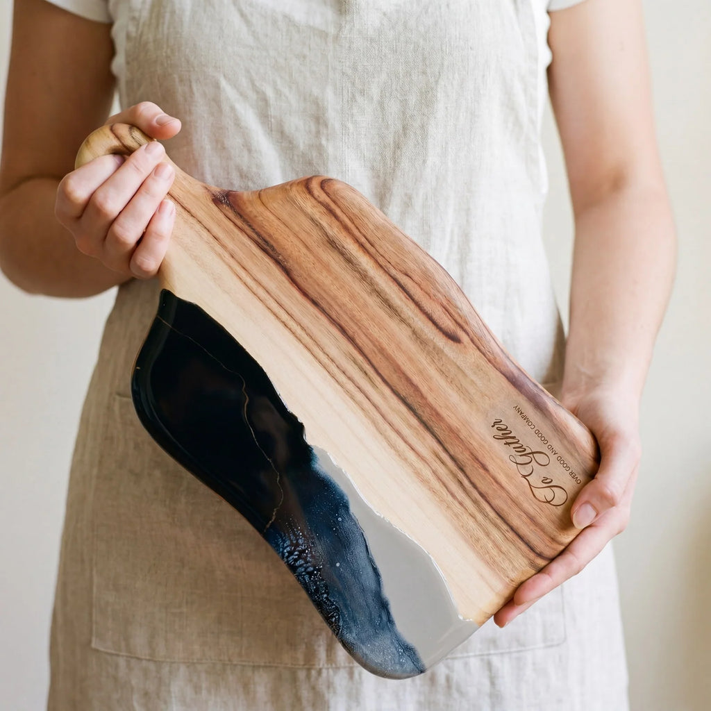 Medium Resin Paddle Serving Board, Camphor Laurel Timber, Hand-Poured Resin, Personalized Gift-Ready Design
