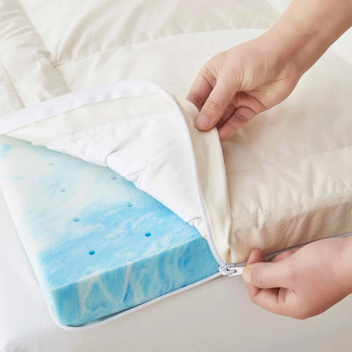 Memory Foam Mattress Topper with a Removable Organic Cotton Cover Filled, Down and Feather Fibers