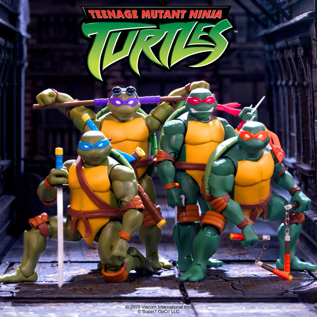 Michelangelo Action Figure, 7-Inch Highly Articulated Collectible with Interchangeable Parts and Nunchuck Accessories