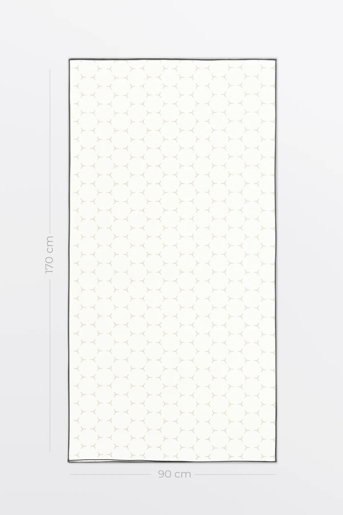 Microfiber Bath Towel in a Soft Waffle Texture and Delicate Daisy Pattern for Spa Moments at Home
