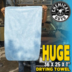 Microfiber Car Drying Towel with a Soft One-Inch Shaggy Texture and Generous 36 x 25 Inch Coverage