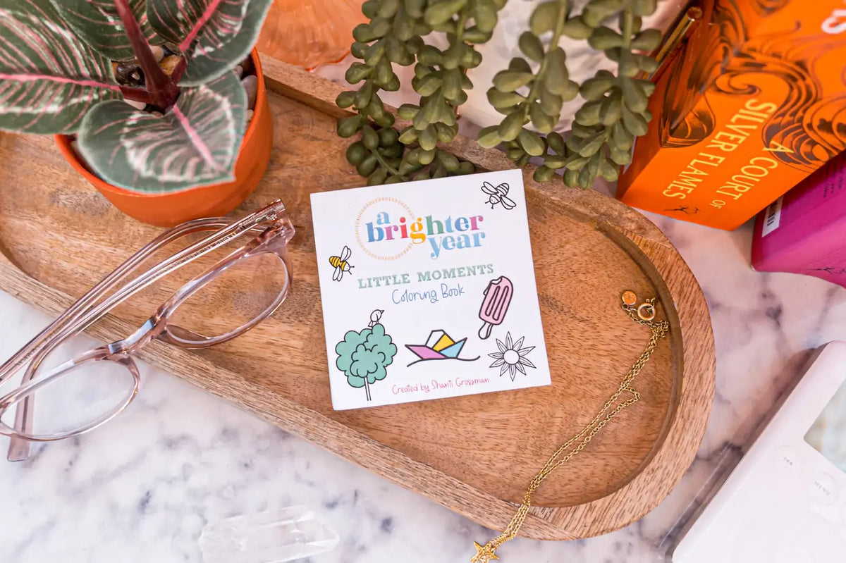 Mini Coloring Book, 3 x 3 Inch 50-Page Creative Activity