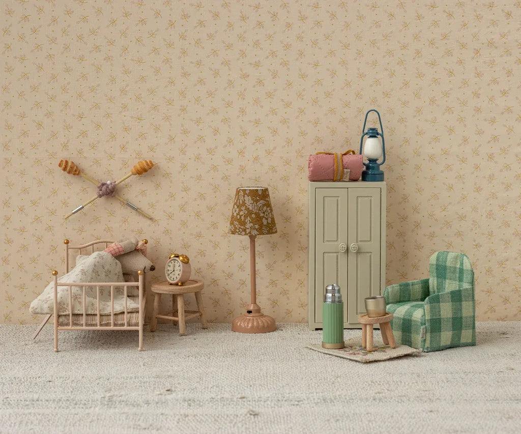 Mouse-Sized Dollhouse Table and Stool Set
