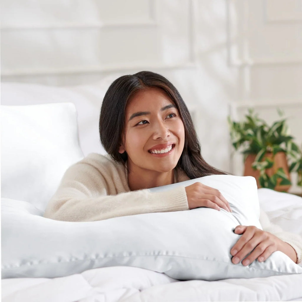 Mulberry Silk Pillowcase, 19 Momme Single Case with Zipper or Envelope Closure in Standard, Queen, or King