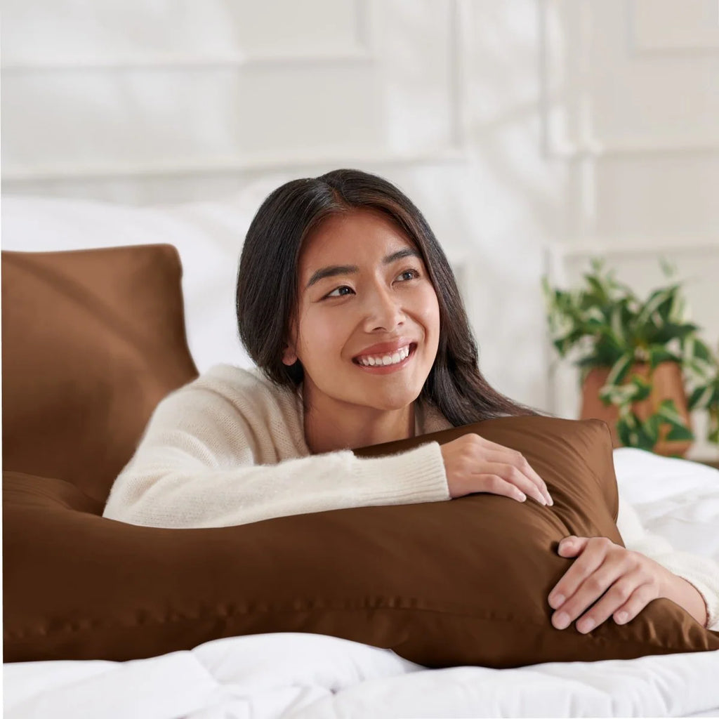 Mulberry Silk Pillowcase, 19 Momme Single Case with Zipper or Envelope Closure in Standard, Queen, or King